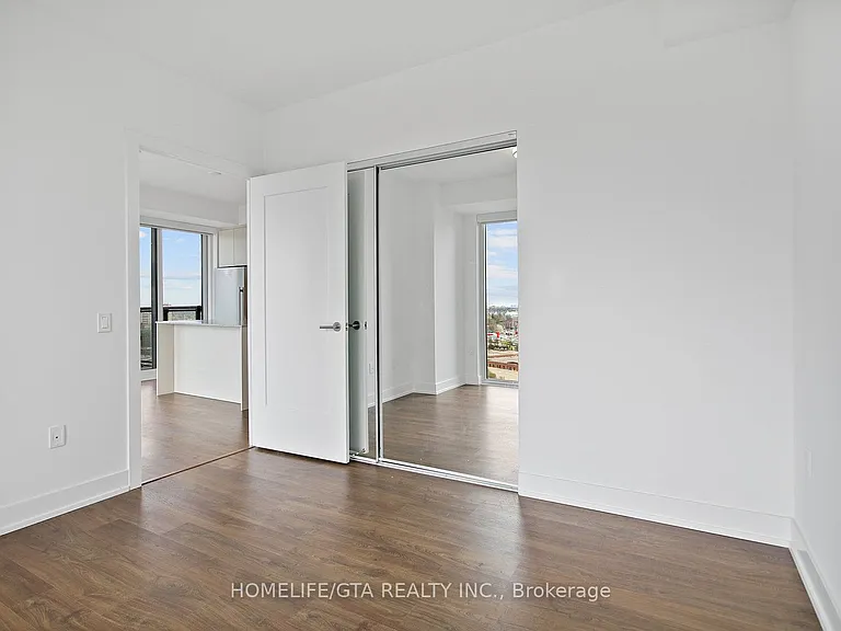 30 Inn On The Park Dr #2104 — Photo 26