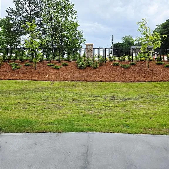 2445 Livi Ln — Photo 21