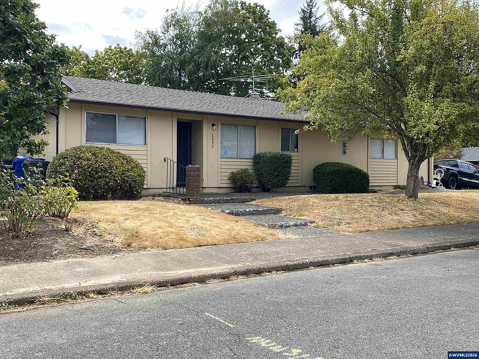 1st image of 2133 Northtree Dr NE