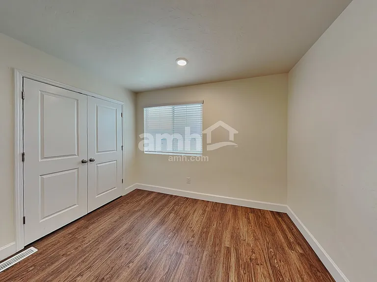 884 N Garnet Creek Ave — Photo 13