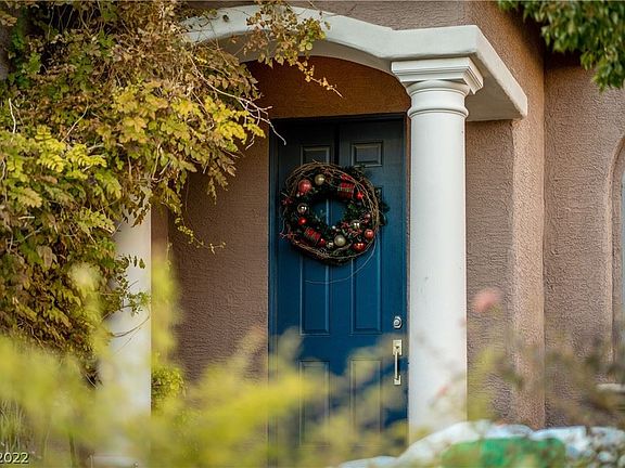 4th image of 8444 Sweet Gale Ct