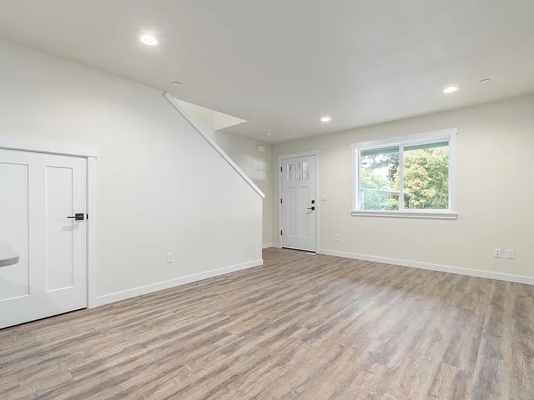 Living and Dining Area