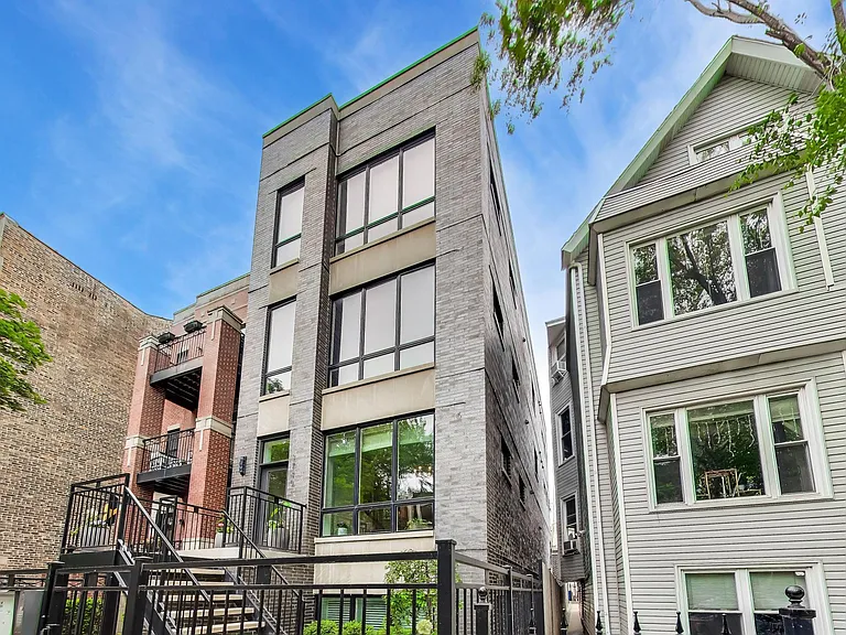 3740 N Clifton Ave #2 — Photo 1