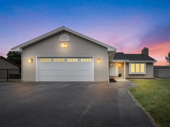 3800 E Elm ROAD, Oak Creek, WI 53154