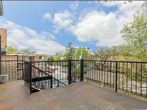 5th image of 841 N Damen Ave APT 3F