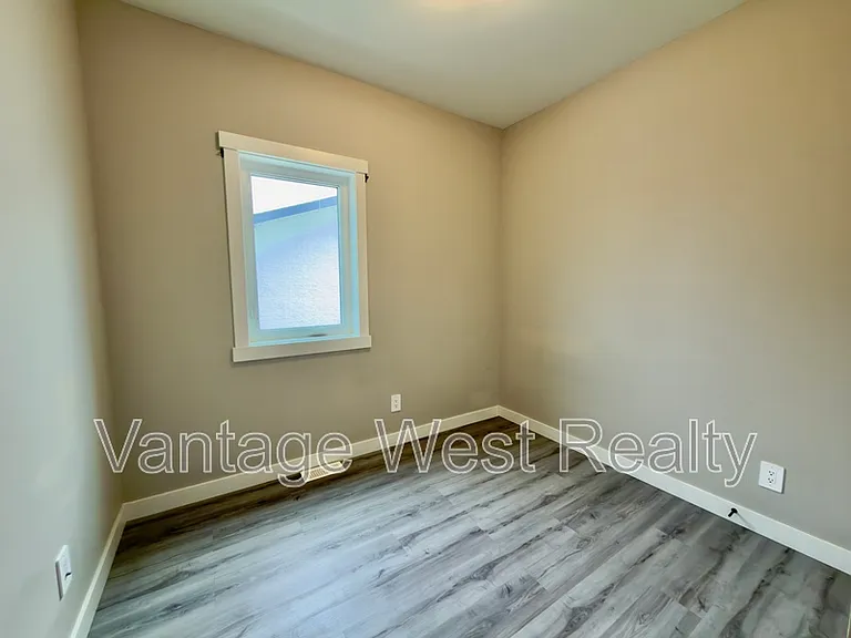 800 Morrison Ave #3 — Photo 10
