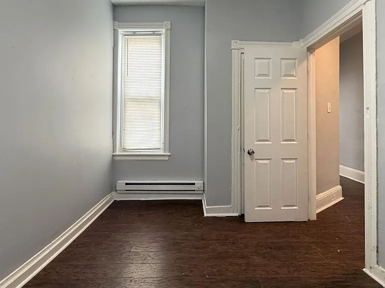 233 N Ramsey St — Photo 26