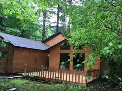 64715 E Sandy River Ln, Rhododendron, OR, 97049