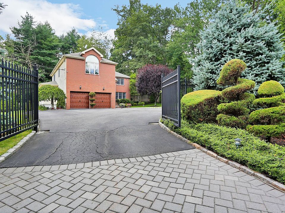 562 Pinebrook Blvd, New Rochelle, NY 10804 Zillow