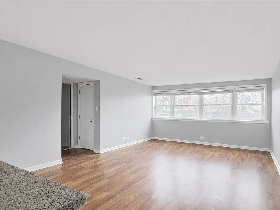 Living Room/ Dining Room