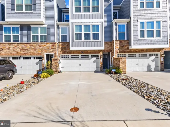 116 Torrey Dr, Newark, DE 19702