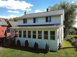 34 Academy St, Presque Isle, ME 04769