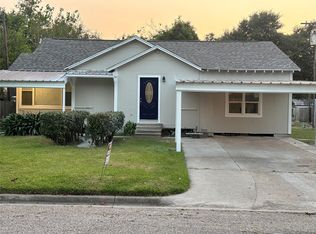 311 3rd St N, Texas City, TX 77590