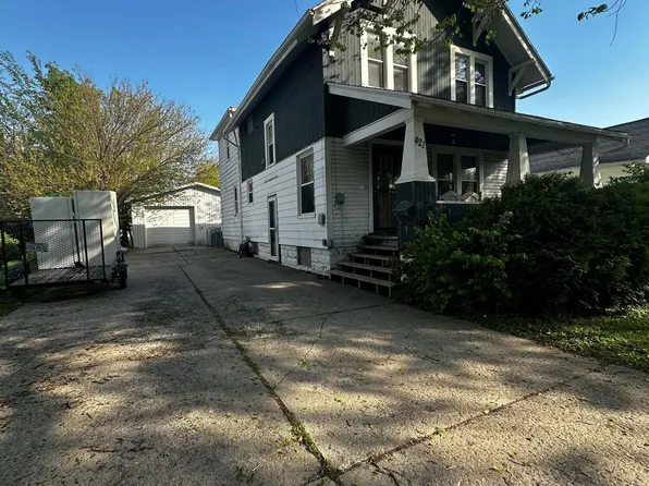 421 Center St, Bryan, OH 43506