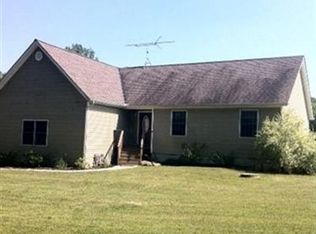 5748 Meade Hollow Rd, Windsor, OH 44099