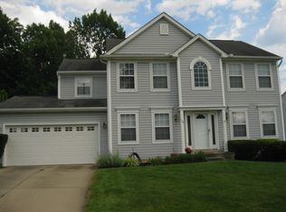 104 Paddlewheel Dr, New Richmond, OH 45157