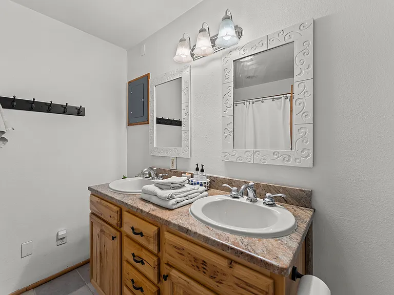8234 W Highway 24 — Photo 14