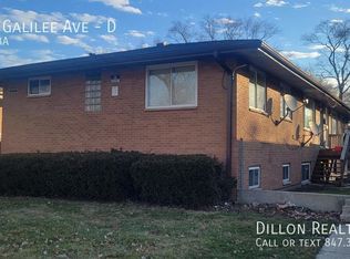 2217 Galilee Ave APT D, Zion, IL 60099