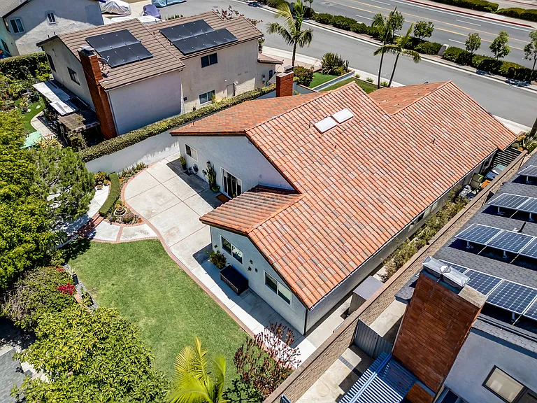 7201 Slater Ave — Photo 46