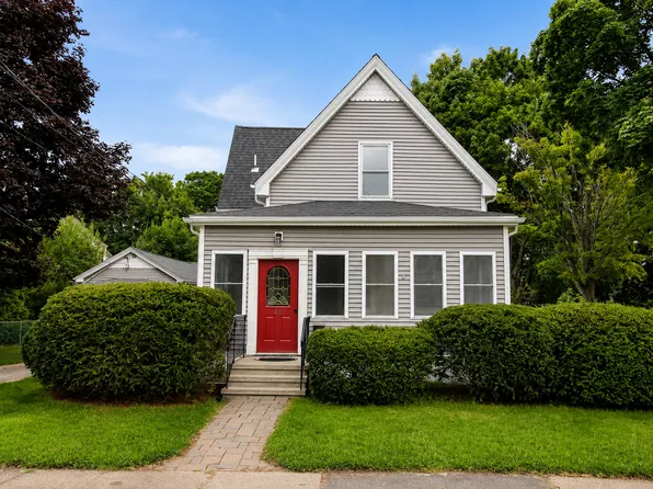 164 Warren Ave, Whitman, MA