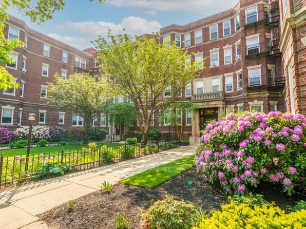 98-106 Queensberry Street