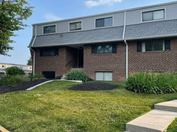 526 Stony Way, Norristown, PA 19403