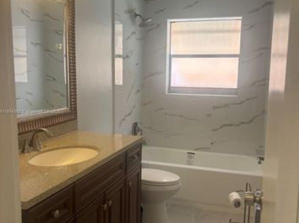 1245 NW 186th St