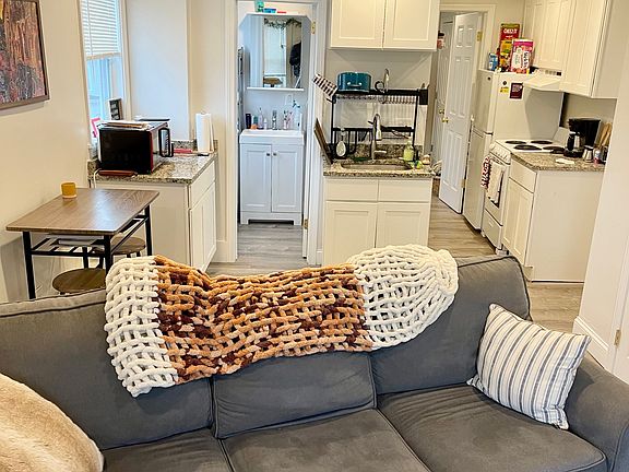 2nd image of 141 Canal St #8