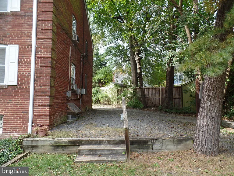 1400 N Kenilworth St #4 — Photo 25