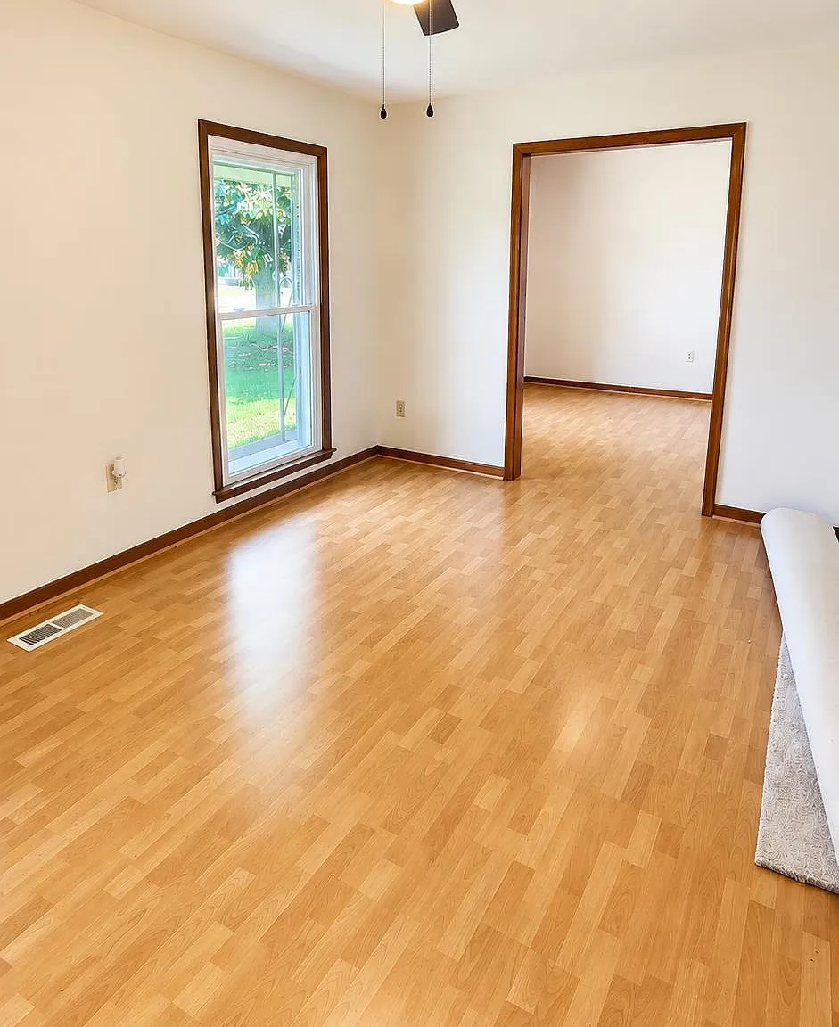 3 bed, 2.0 bath, 1489 sqft, $1,750 — Photo 4