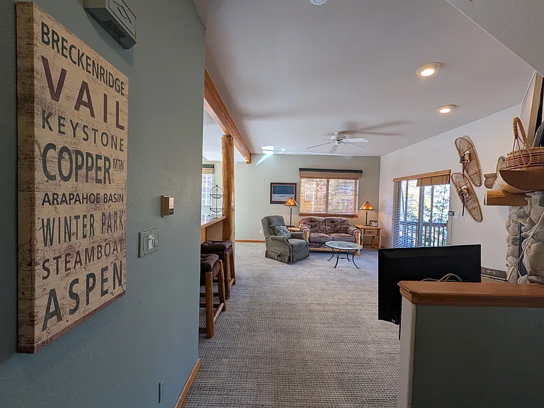 94 Lookout Ridge Dr — Photo 7
