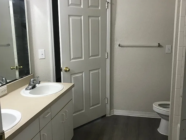 3605 Conroy Rd #513 — Photo 10