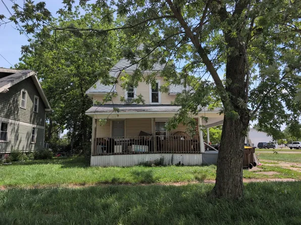 412 Euclid Ave, Alma, MI 48801