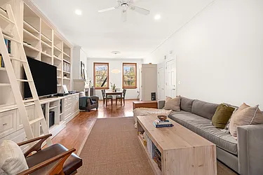 241 Union Street, #3