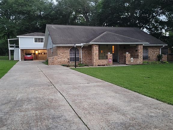 2nd image of 2902 Crossfell Rd