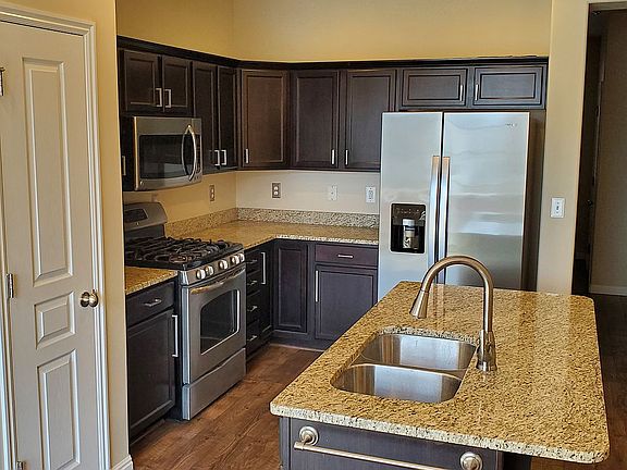 KITCHEN #1