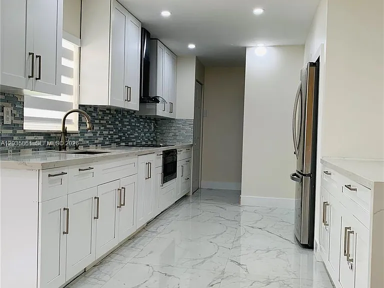 17010 NW 53rd Ave — Photo 7