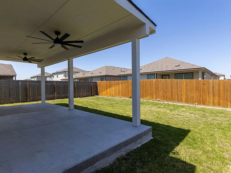 409 Line Of Fire Way — Photo 28