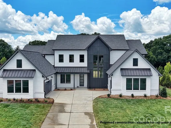 1028 Courtney Ln #23, Waxhaw, NC 28173