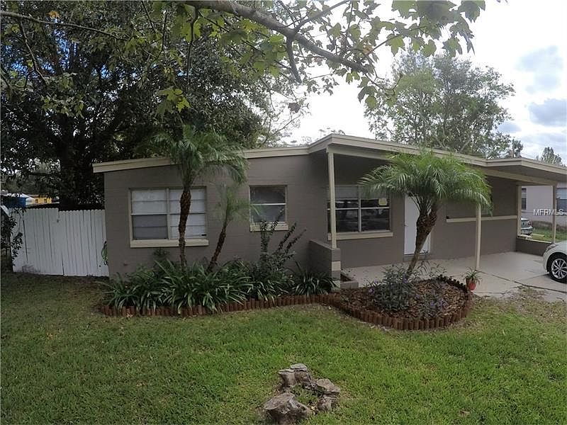 1st image of 117 Country Club Dr