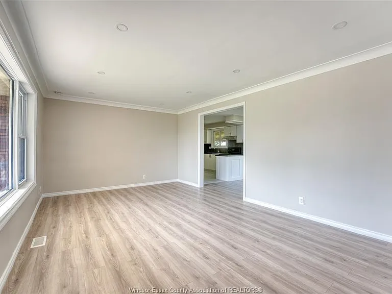 1243 Westcott Rd — Photo 6