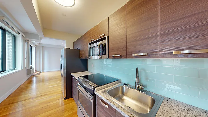 Rented by Bond New York | media 11