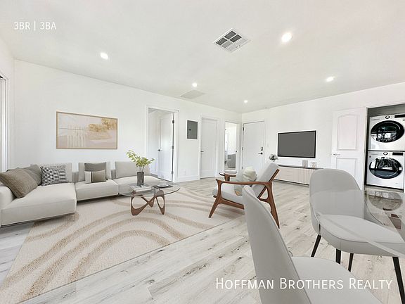 2nd image of 816 N Edinburgh Ave #3A