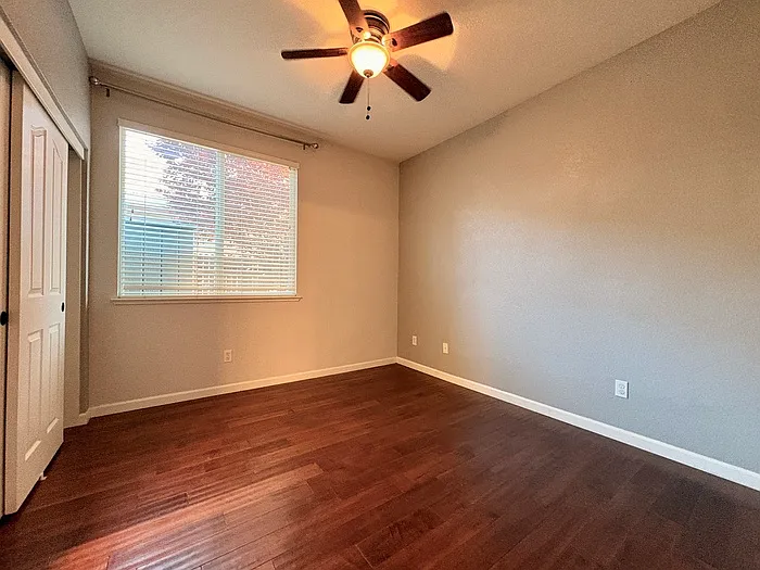 6048 Great Basin Dr — Photo 23