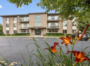 1056 Ashley Ct N #1, Lockport, IL 60441