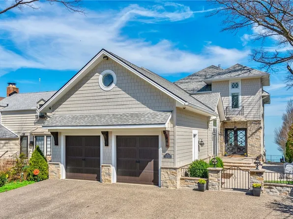 23724 Cliff Dr, Bay Village, OH 44140