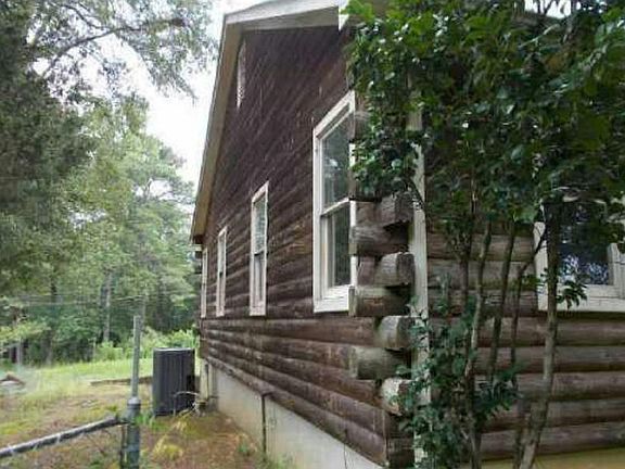 2nd image of 1616 Willow Springs Rd