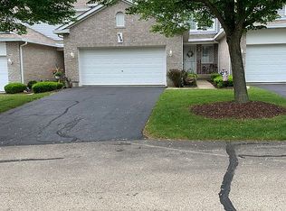 959 Parma Dr, Cary, IL 60013