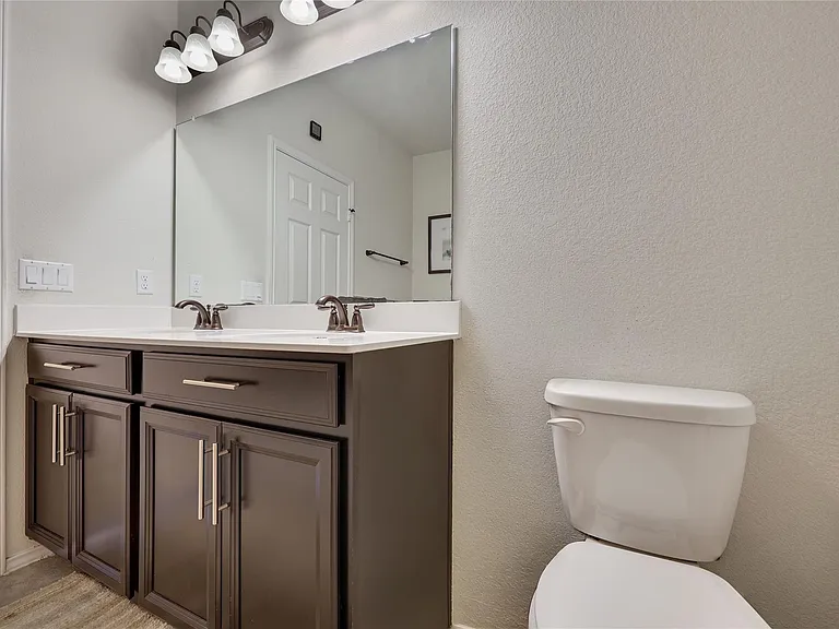 7013 Armagh Dr — Photo 29