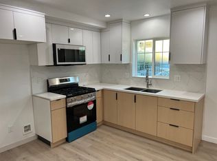 8360 Sylmar Ave, Panorama City, CA 91402